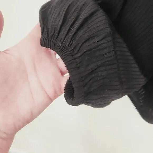 Zara Black Embroidered Peasant Top Size Small - Picture 4 of 7